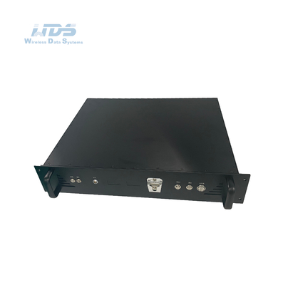 Série MIMOmesh de rádio montado em rack de veículo